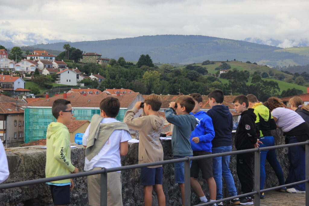Taller científico «Mapeo creativo de San Vicente de la Barquera»